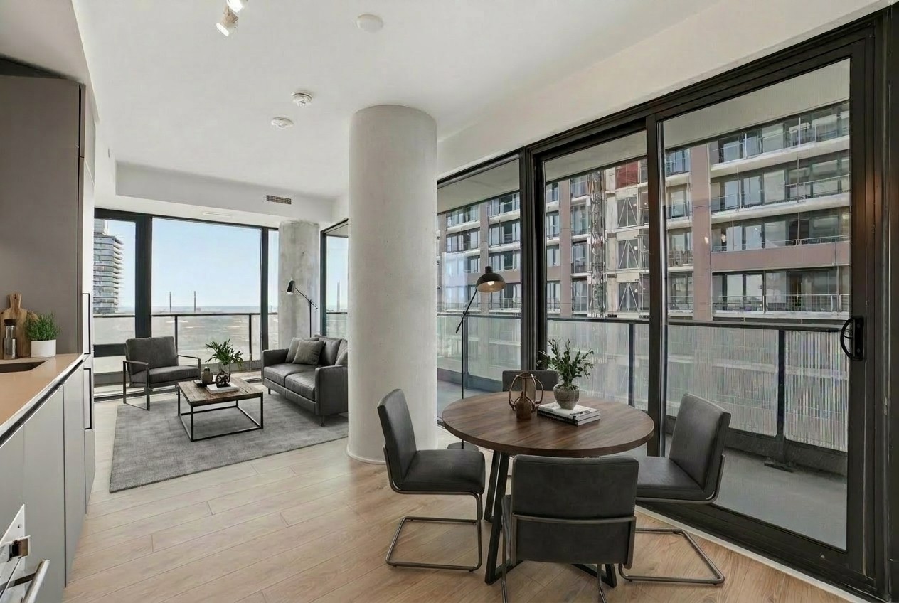 Suite interior